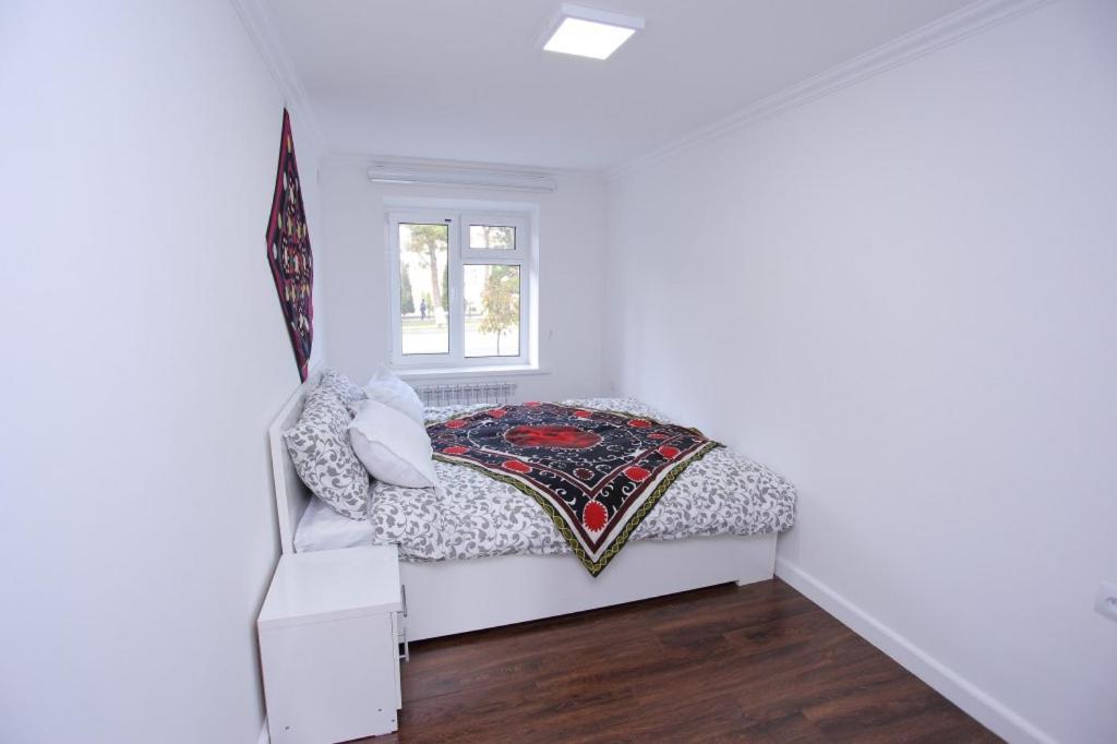 Overlooking Registan Square Luxury 2 Bedrooms Apartment Szamarkand Kültér fotó